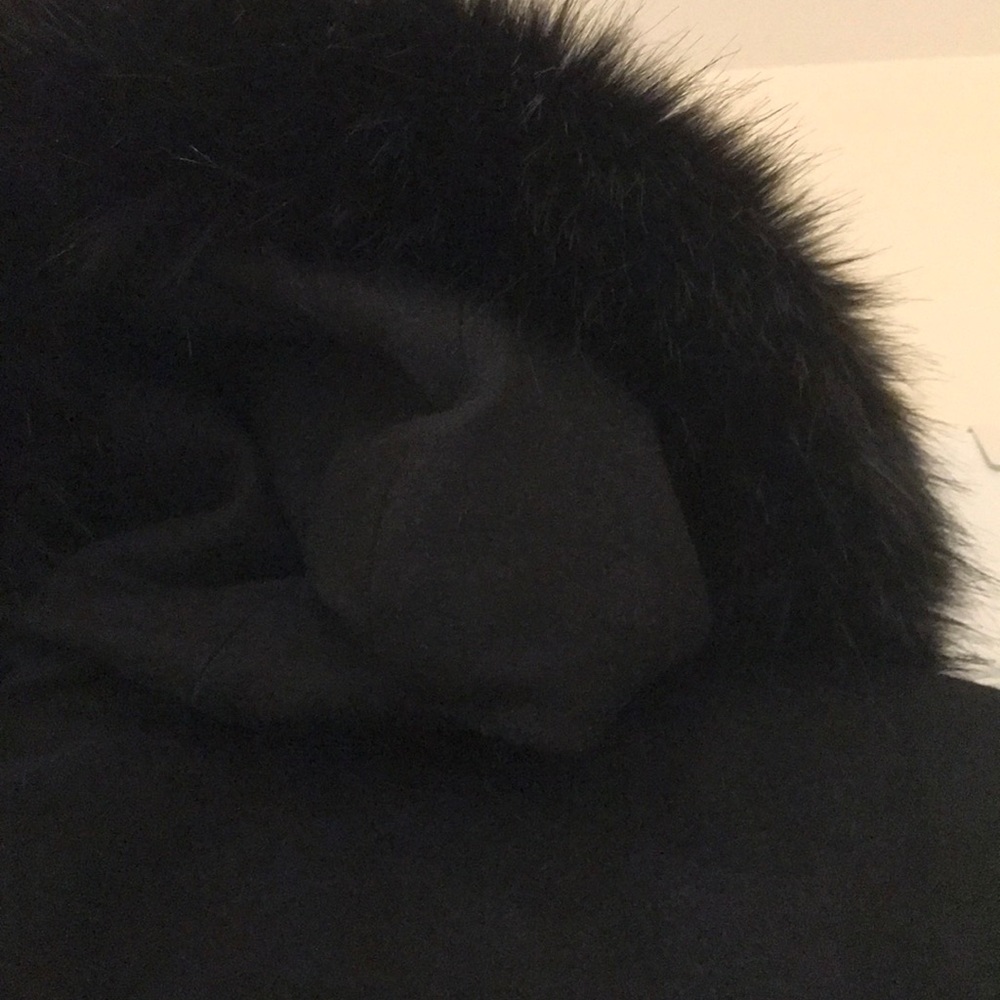 Coat - Picture 6 of 8